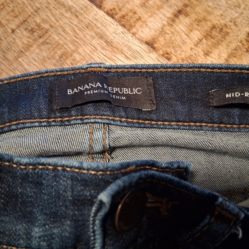 EUC Banana Republic Midrise Skinny Jeans - Picture 7 of 11